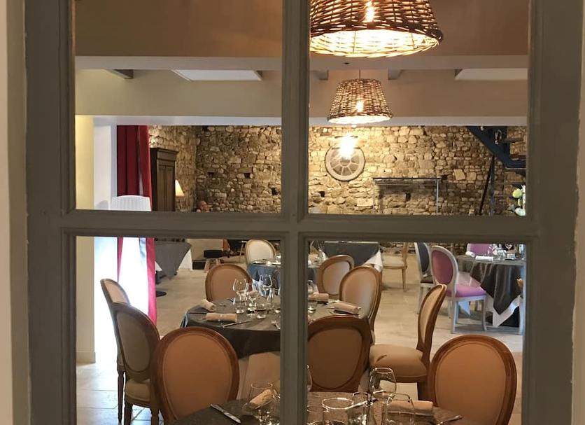 Restaurant - Manoir de Pierre Levée